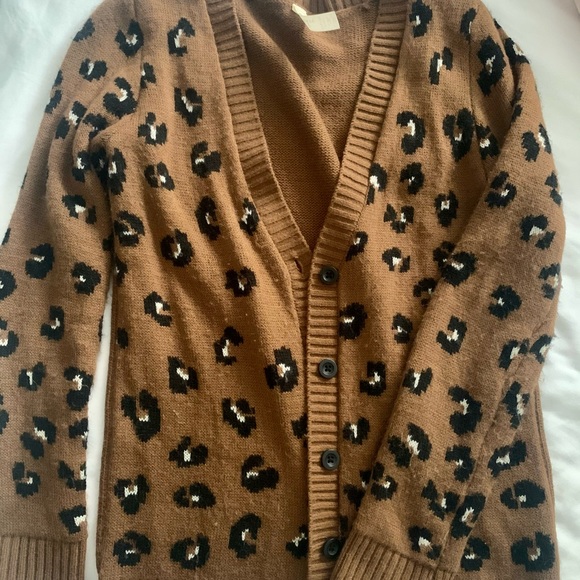CHEETAH CARDIGAN - Picture 1 of 3